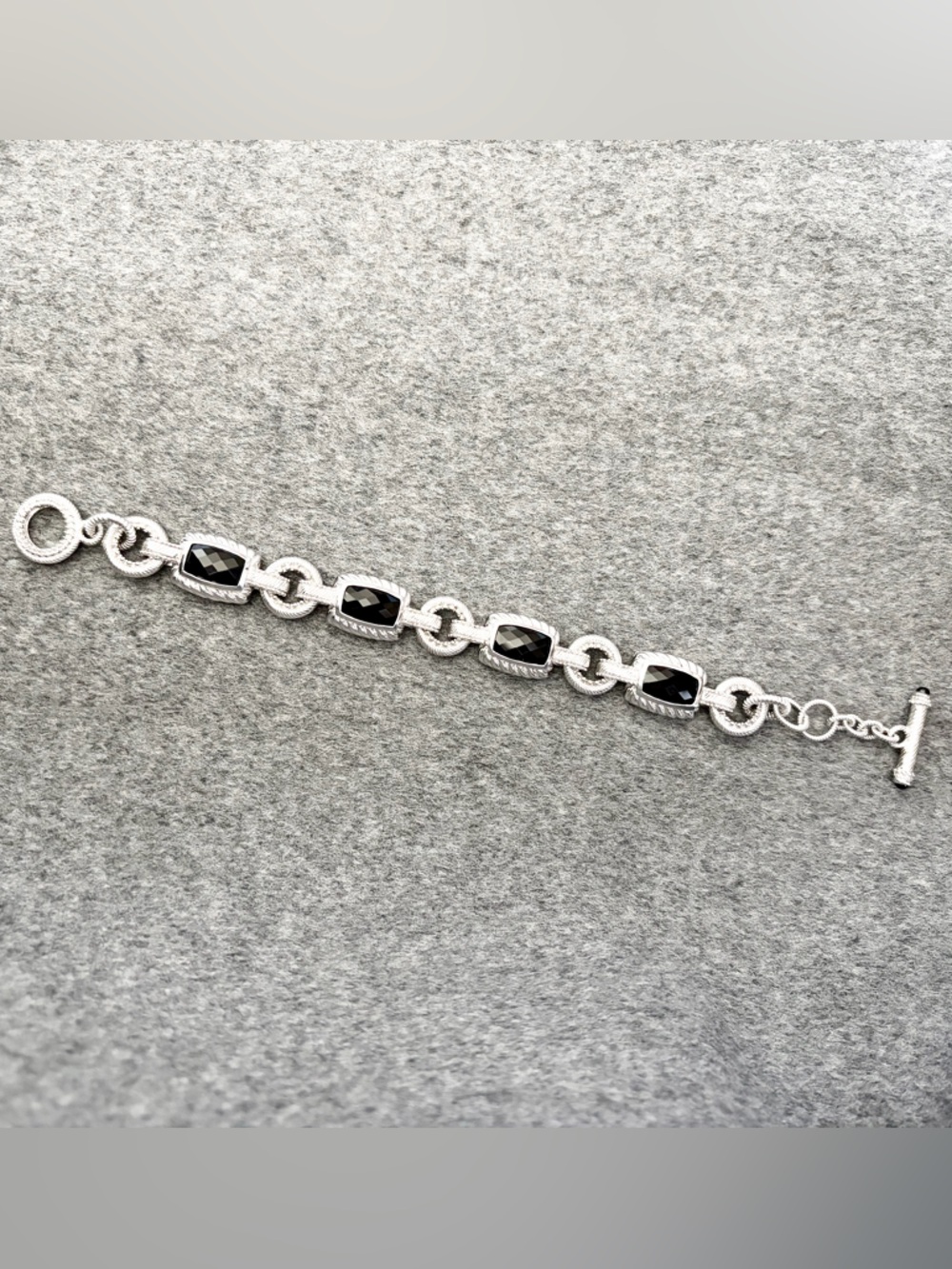 Judith Ripka Sterling Silver Black Onyx Toggle Bracelet 925 - Picture 2 of 3